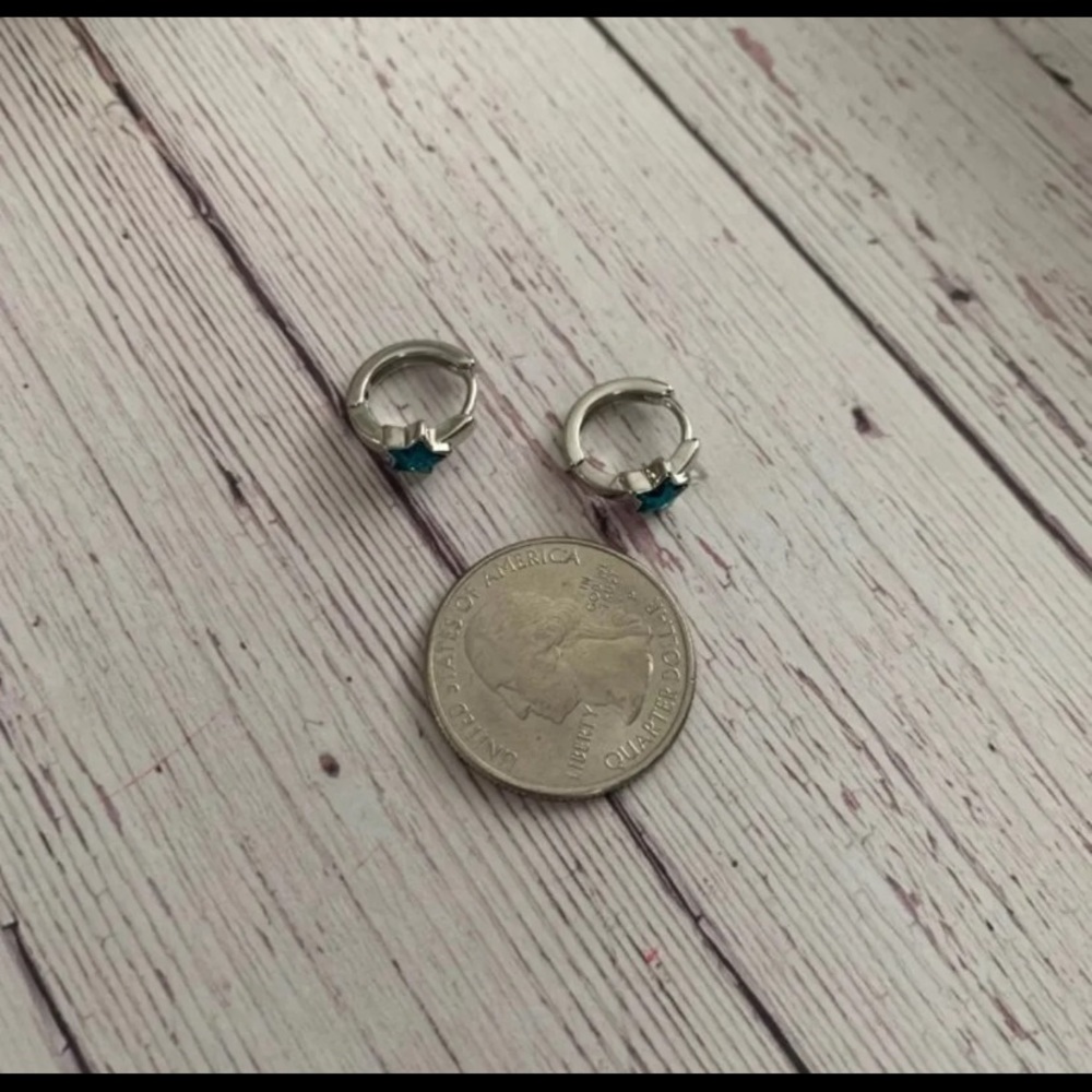 Sterling silver huggie earrings - Picture 2 of 5